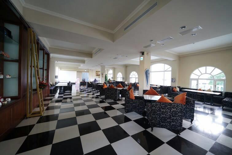 Отель Empire Pacific Castle Yangmei Экстерьер фото